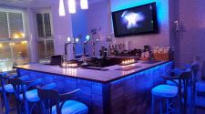 The New Bar at the Pier Hotel Rhyl The New Bar at the Pier Hotel Rhyl